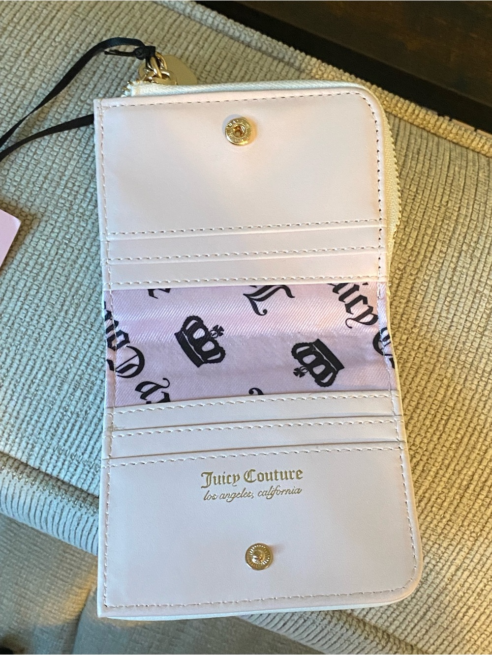Juicy Couture Black Strawberry Zip Wallet NWT - Picture 7 of 8